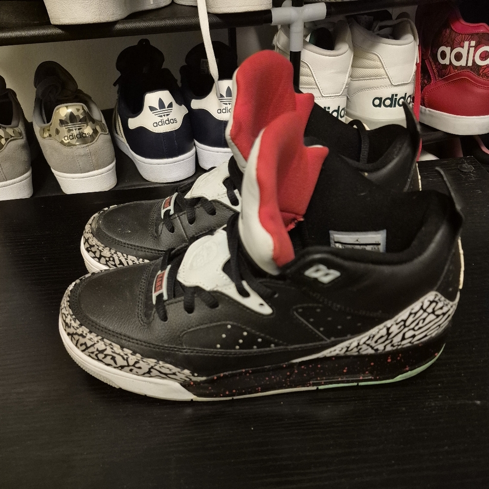 Jordan Kids 6.5 W8